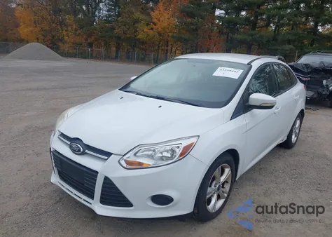 2014 Ford Focus Se z USA, uszkodzony, nr VIN 1FADP3F25EL248487